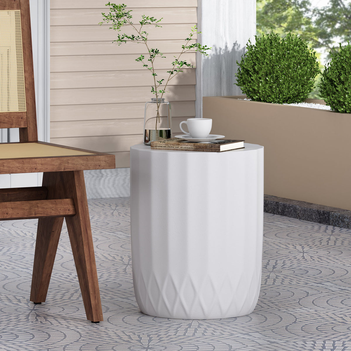 Outdoor End Table With Scallop Edge - Antique White