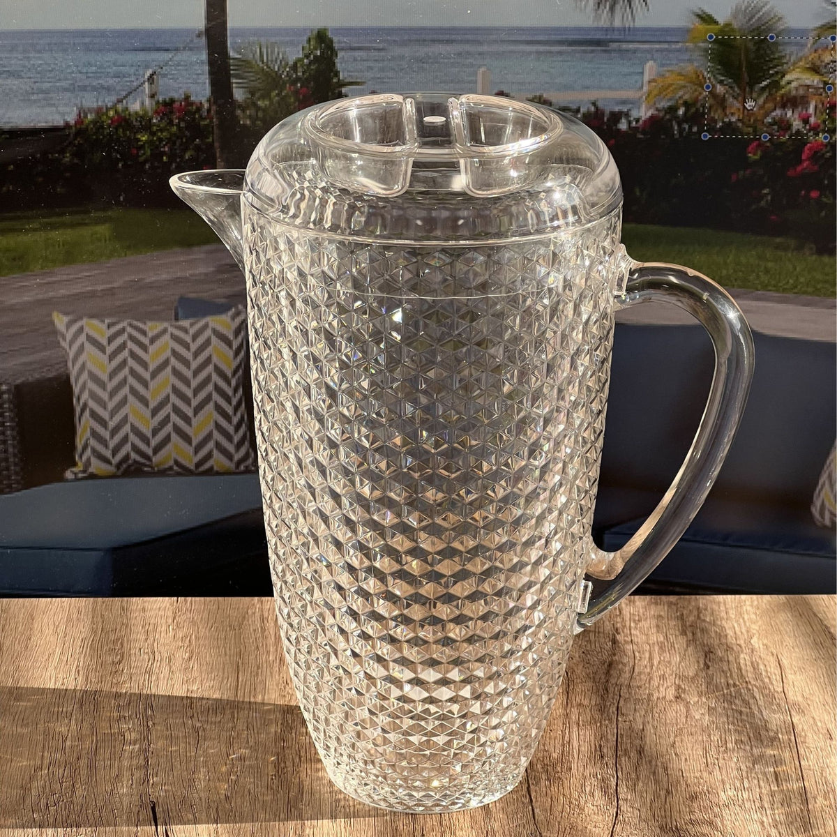 Diamond Cut Unbreakable Plastic Water Pitcher With Lid