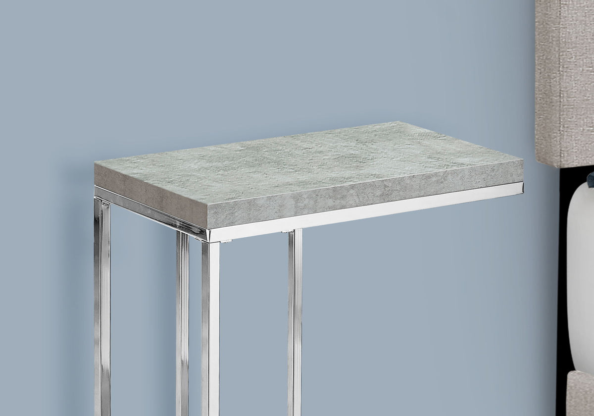 Mesa auxiliar en forma de C, vidrio templado, diseño elegante, contemporáneo y moderno.