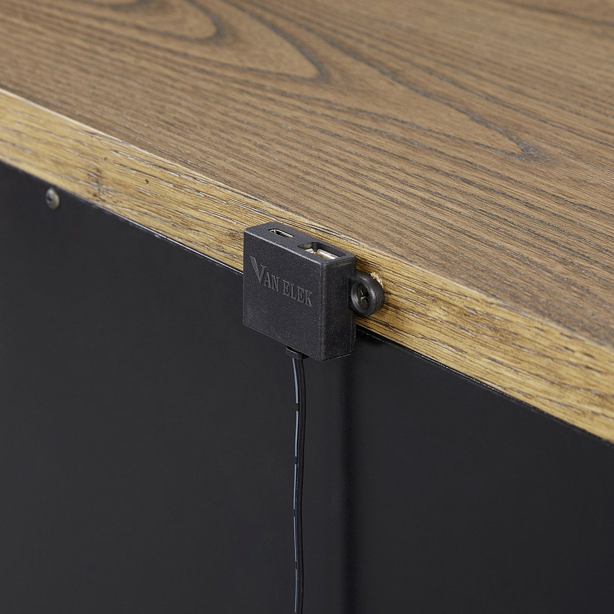 Mesita de noche de 2 cajones con USB - Latte