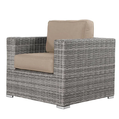 Silla de patio con cojines de diseño elegante