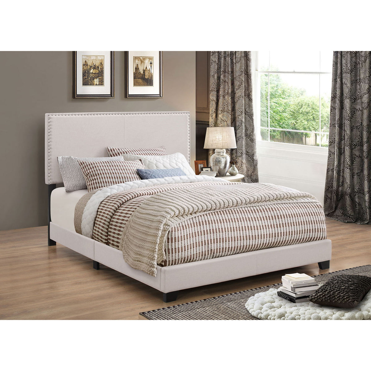 Guyancourt - Panel Bed