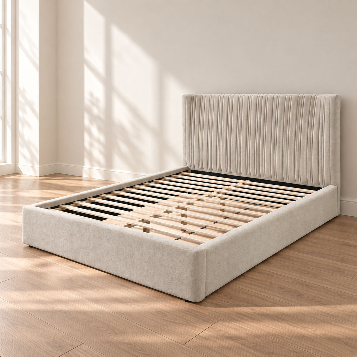 Loren - Bed